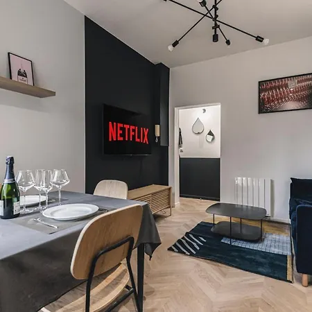 Апартаменты Art Deco Gare & *